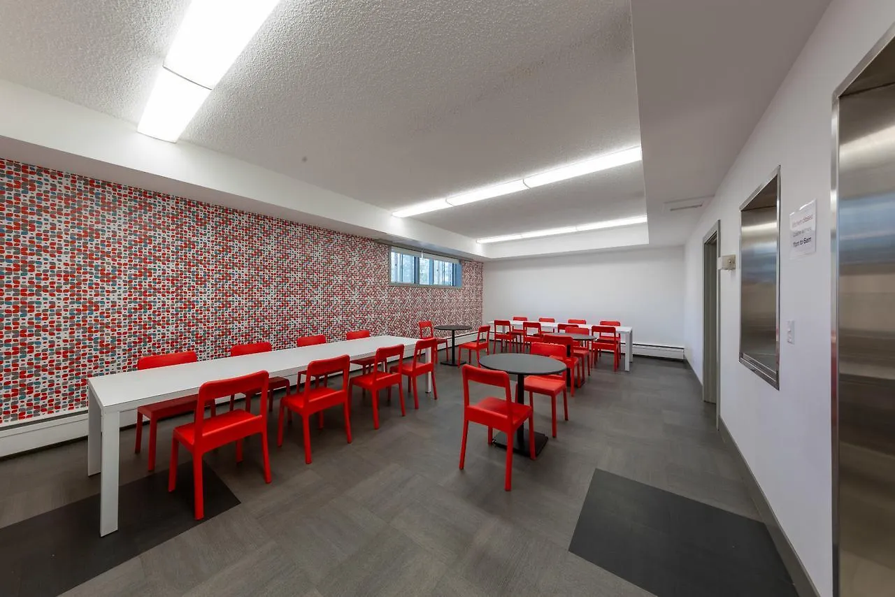 Hi Edmonton - Hostel