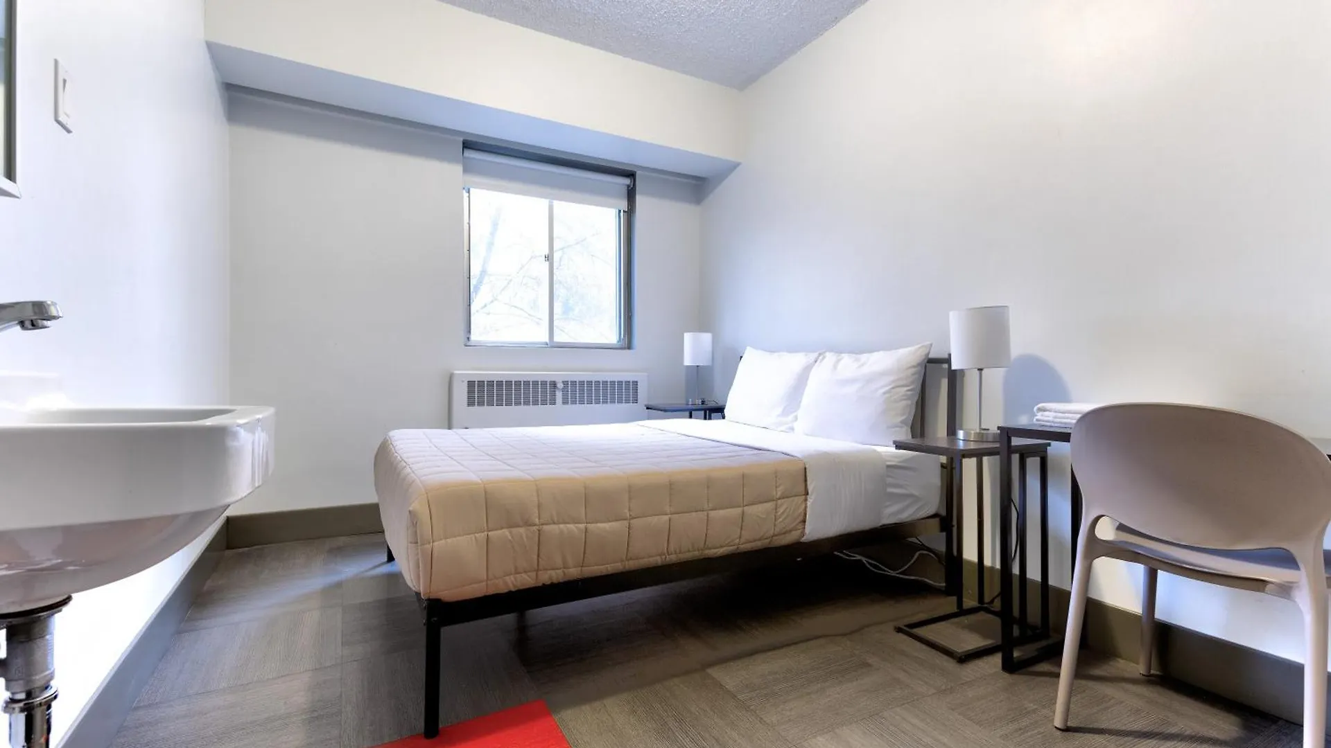 Hi Edmonton - Hostel