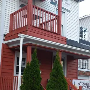 A Voyageur's 3*, Ottawa Kanada