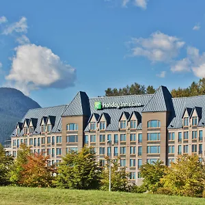 **** Hotel & By Ihg Canadá