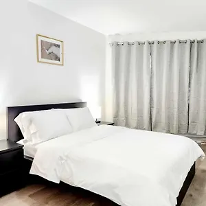 St-denis Apartment Montreal